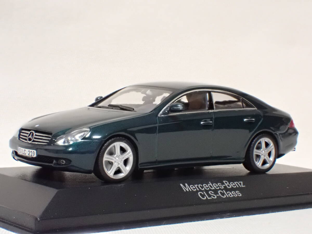 純正！1/43 メルセデス?ベンツ W219　初代 CLS　ダイムラー　Mercedes-Benz 