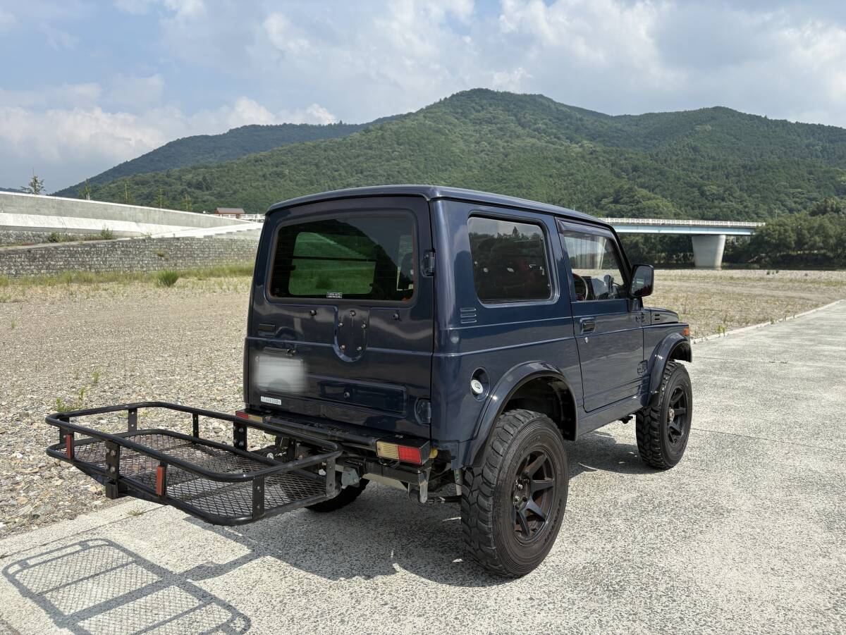 ★　ジムニー　JA11?。礛T　リフトアップ　オーバーフェンダー　社外マフラー　ナルディハンドル　レカロシート　ヒッチメンバー　愛媛★