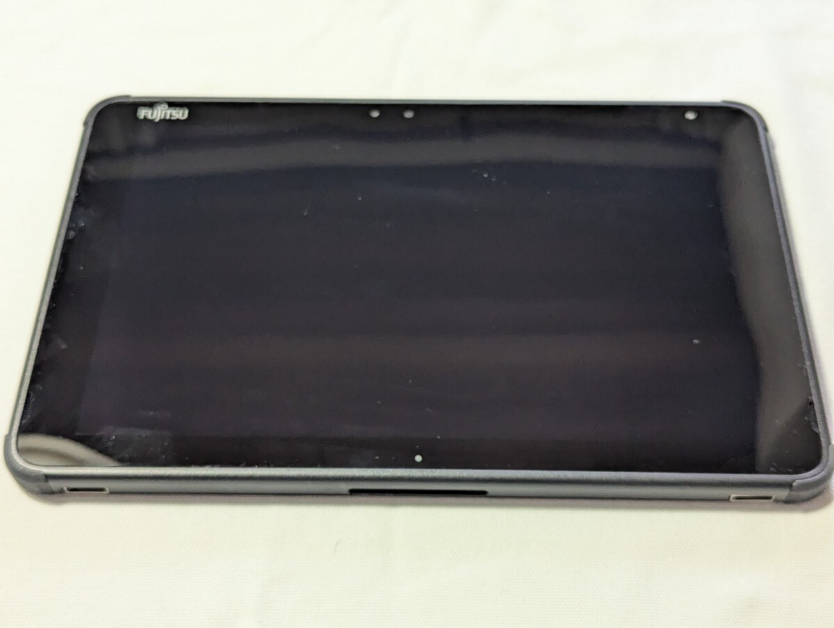 Fujitsu ARROWS Tab Q5010/DEG Celeron SSD 128GB /Windows11