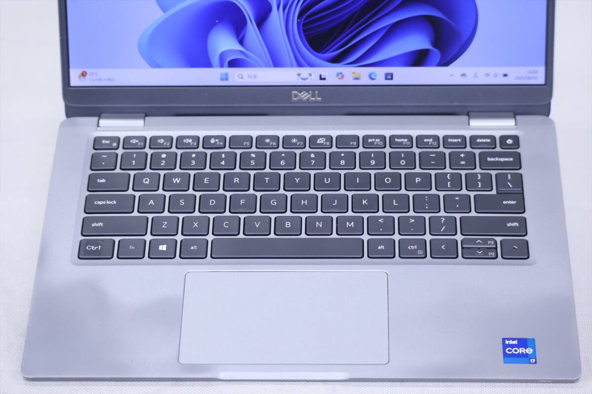 1円～ Corei7 16GBメモリ バッテリー良好 Latitude 13 5320 i7-1185G7 16GB 256GB 13.3FHD Windows11 WiFi6