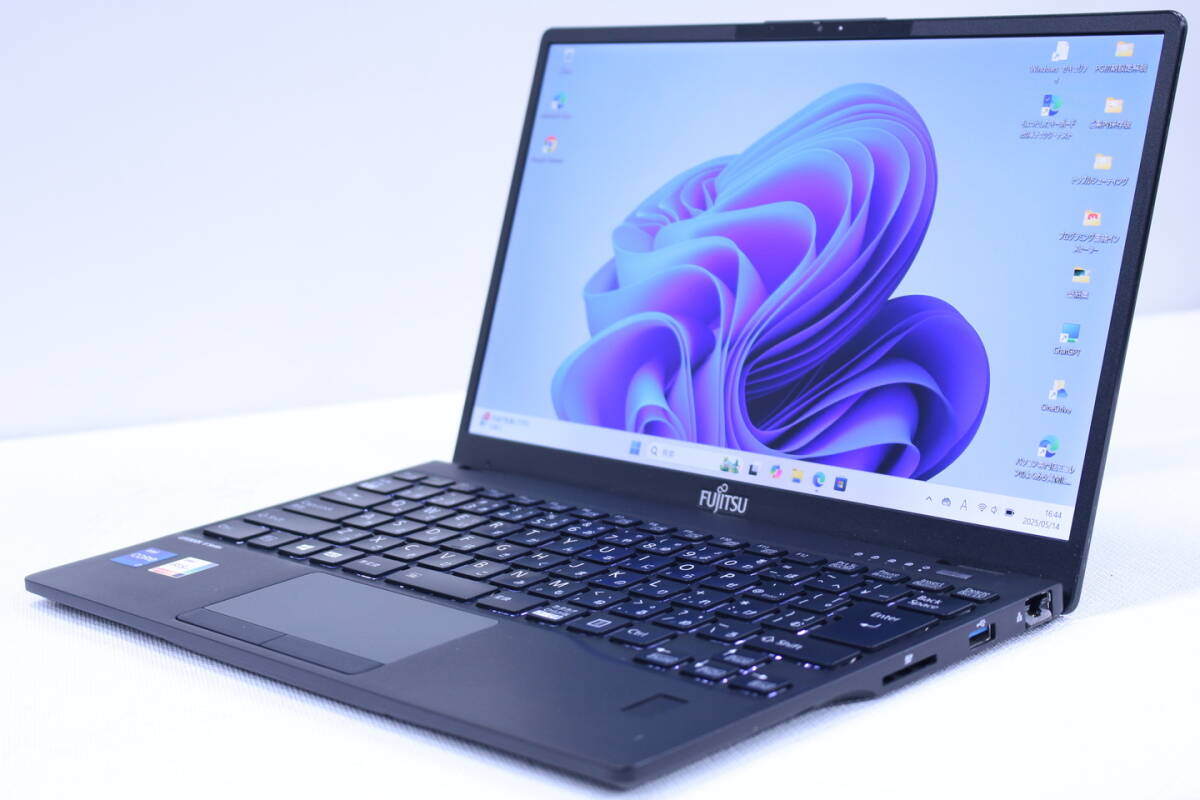 1円～ 11世代Corei7 32GBメモリ LTE タッチパネル搭載 高性能 Windows11 超軽量薄型 LIFEBOOK U9311/F i7-1185G7 NVMeSSD256GB 13.3型FHD