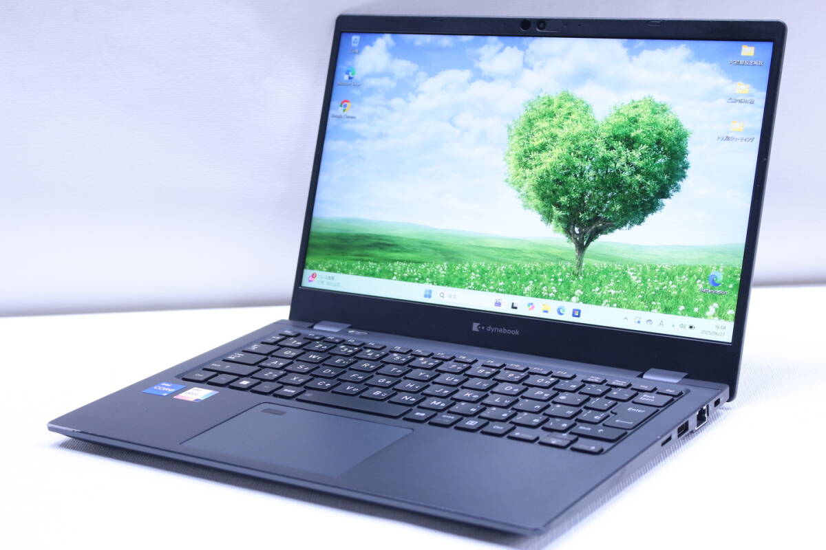 【即戦力❗薄型❗】安心国産dynabook i5 メモリ8GB SSD256GB 即配 外装良好 2023年9月発売 12世代Corei5 dynabook G83/KW i5-
