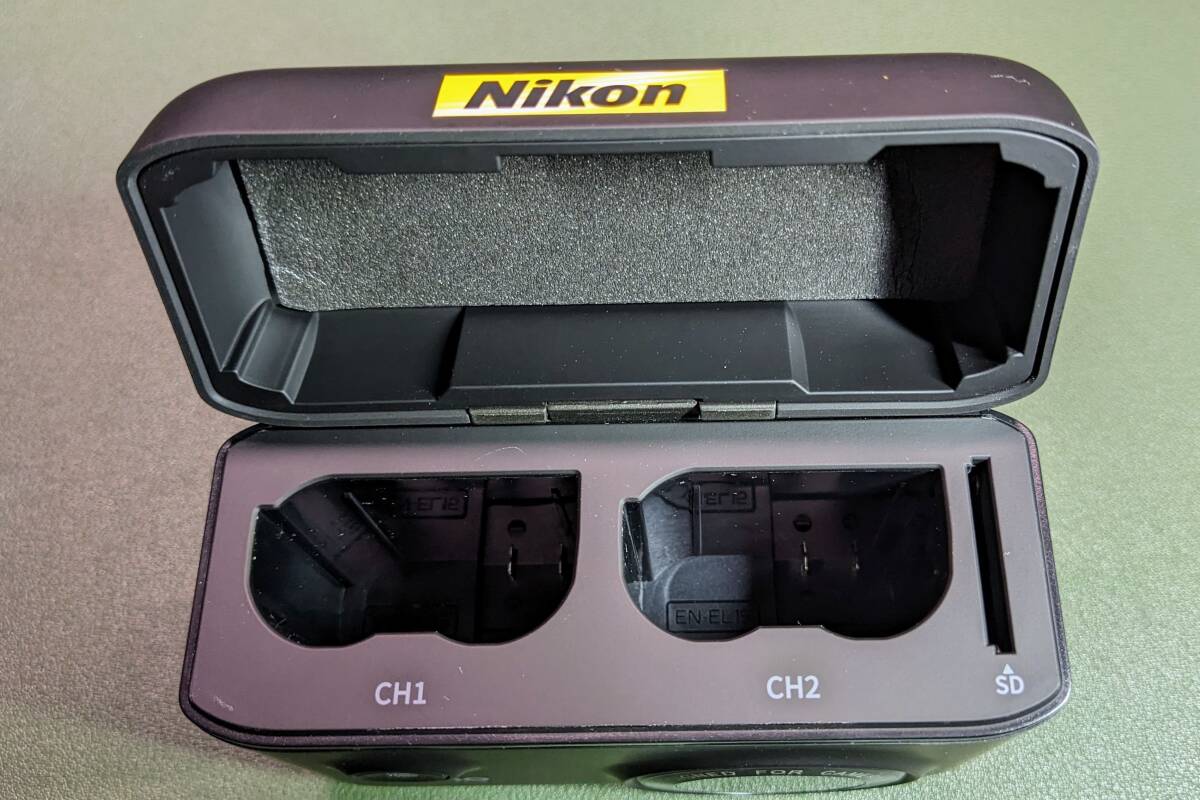 ☆☆☆ llano Nikonバッテリー用急速充電器 (2個(gè)同時(shí)充電可）： EN-EL15c EN-EL15a EN-EL15b EN-EL15 対応 ☆☆☆ 