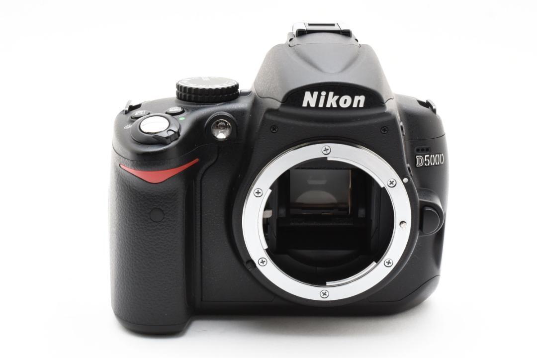 Nikon D5000　/　AF-S DX NIKKOR 18-55mm F3.5-5.6G VR　/　AF-S DX NIKKOR 55-200mm F4-5.6G ED VR　/　デジタル一眼レフカメラ　No.13243