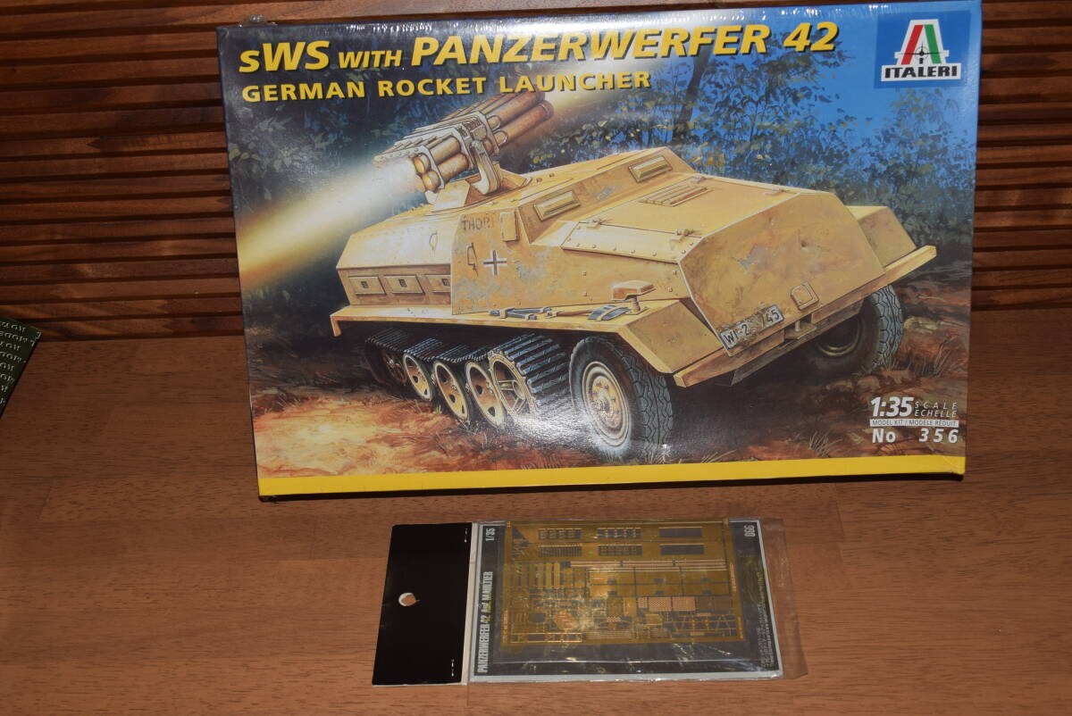 イタレリ　1/35　PANZERWERFER　42　マウルティア　シュリンク未開(kāi)封品