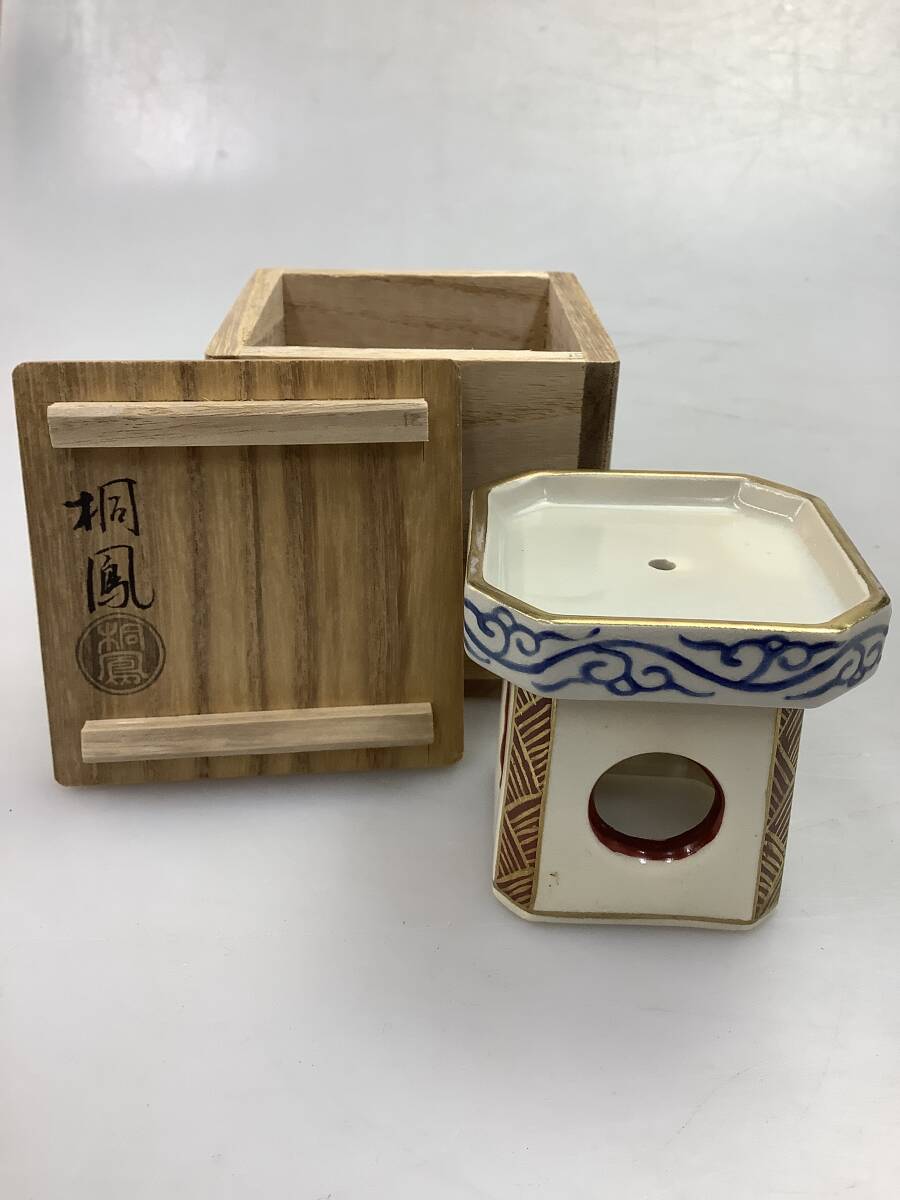 Y3758 京焼 手冢桐鳳造 仁清寫金三寶 蓋置（共箱）