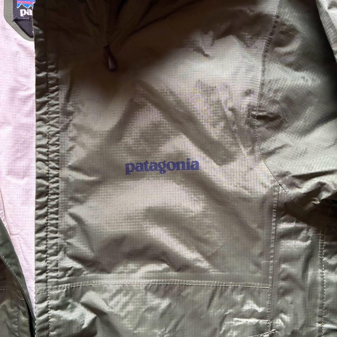 美品/人気カラー【完全防水!!梅雨&アウトドアの味方!!】パタゴニア patagonia トレントシェルジャケット ナイロン h2no 超軽量 グリーン　