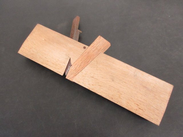 P093■脇取鉋 / 右 // かんな 鉋 カンナ ワキトリカンナ 大工道具 / 未使用