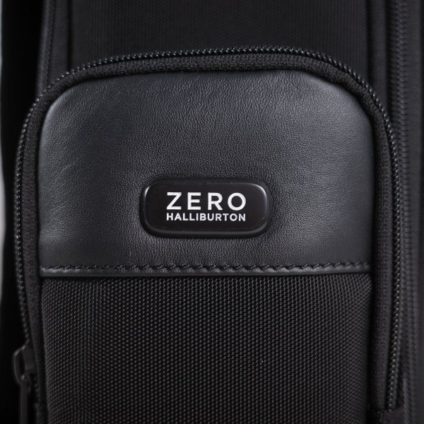 新品1円～★定価7.4萬 ZERO HALLIBURTON ゼロハリバートン ビジネスリュック バッグパック 黒 ブラック B4 PC収納可能 81192◆7650◆