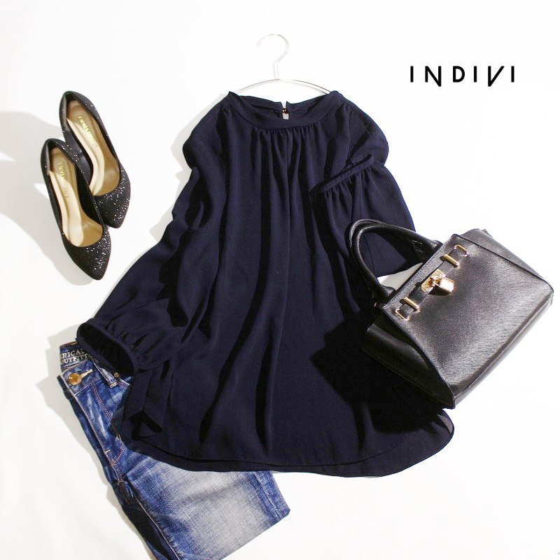 美品 インディヴィ INDIVI 株) ワールド 春 夏 軽やか 大きいサイズ42 七分袖 シフォンカットソー 13號 ネイビー ブラウス オフィス 通勤