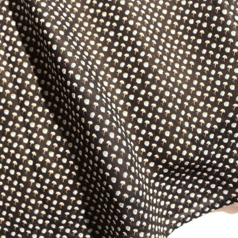 美品 アンタイトル UNTITLED 株) ワールド 春 夏 ドット フラワー プリント 柄 シフォン フレアスカート 5号 0 ダークブラウン オフィス_画像2