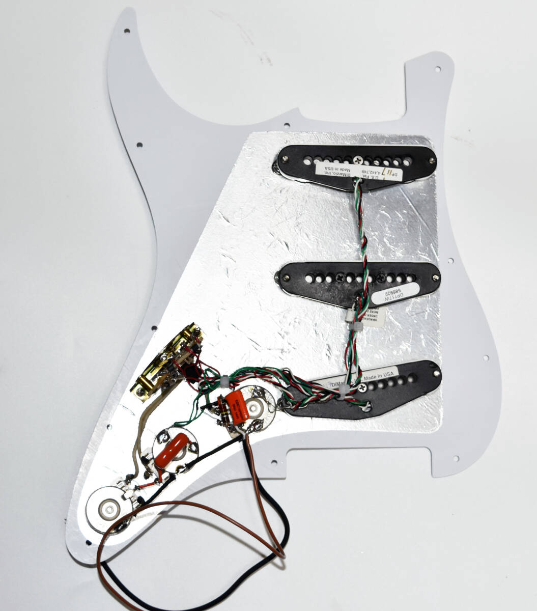 DiMarzio DP117 HS-3 Stratocaster アッセンブリ_画像4