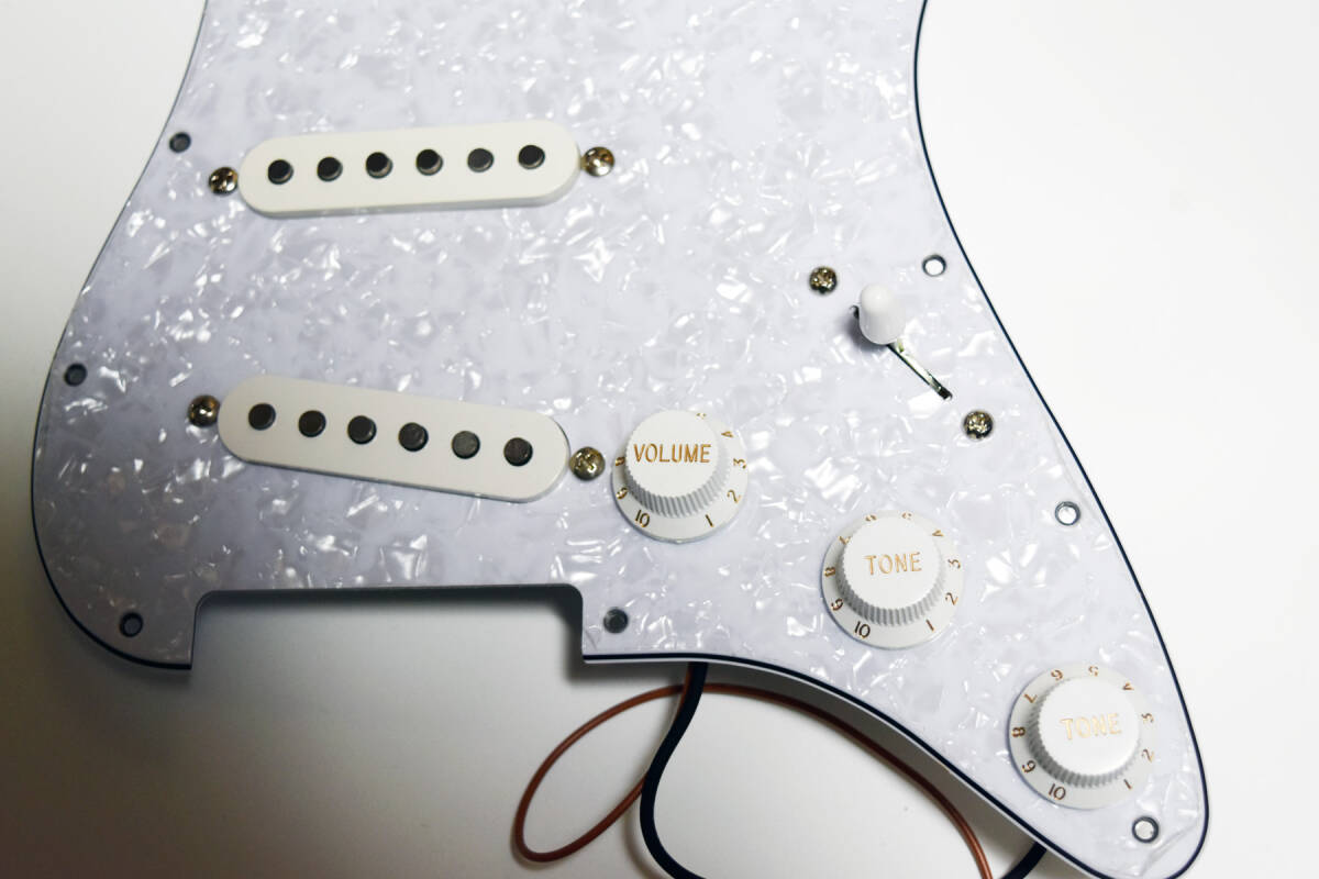 DiMarzio DP117 HS-3 Stratocaster アッセンブリ_画像3