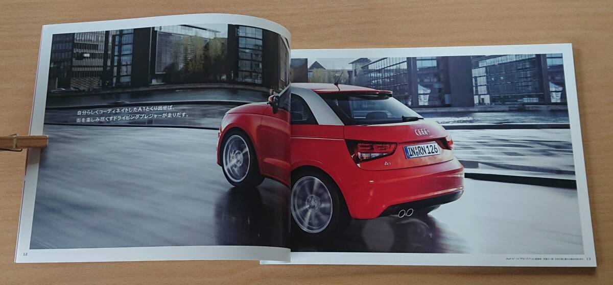 * Audi *A1 2011 год 1 месяц подробности версия каталог * блиц-цена *