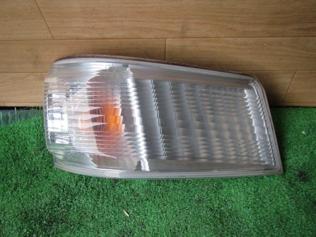 三菱　キャンター　FBA20　H22年式　■右コーナーランプ　中古　★901172