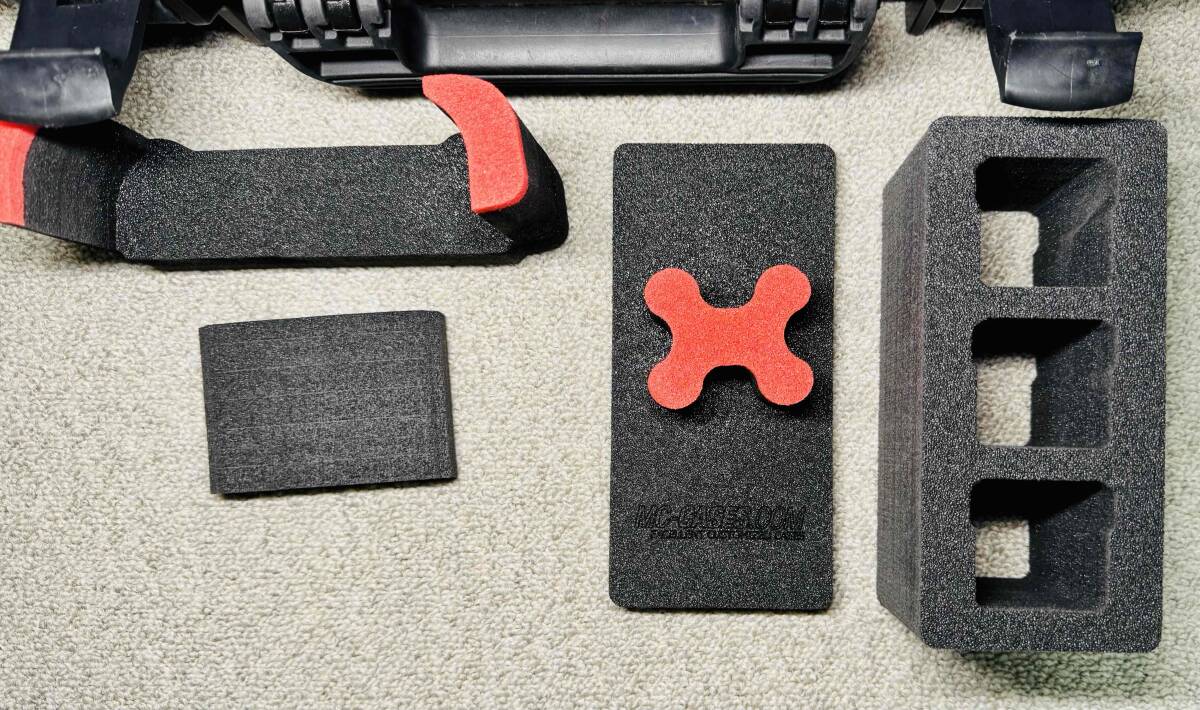 中古美品★送料無料★MC-CASES DJI Mavic 3 PRO 用ケース アクセサリー収納スペース豊富 ドイツ製 納得のプロ仕様_画像3