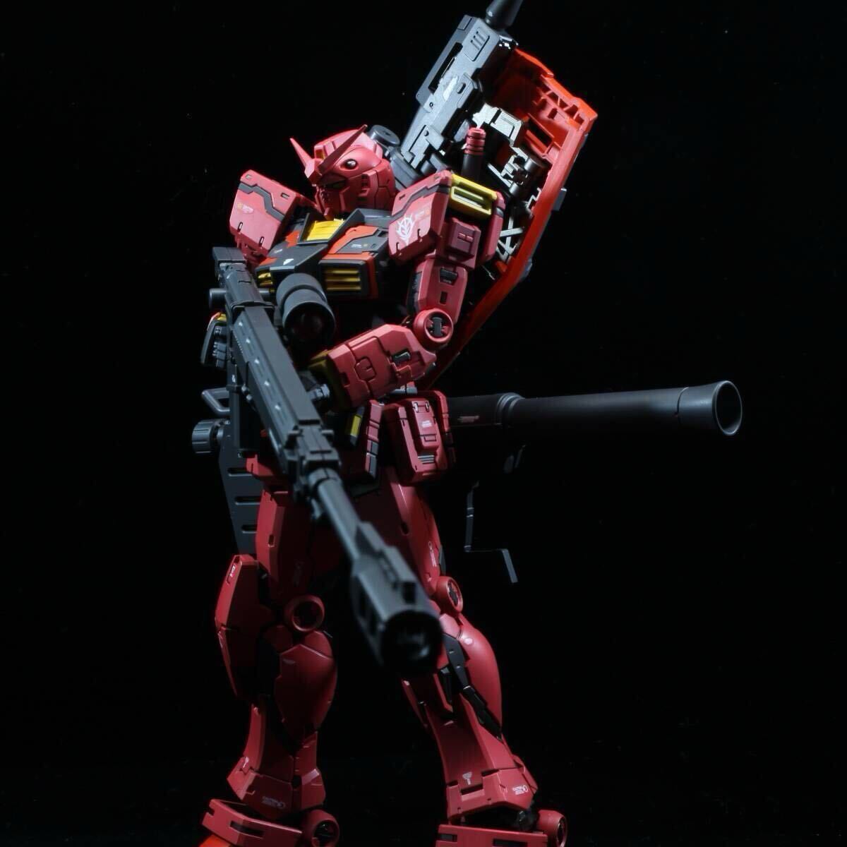 1/48 メガサイズモデル ガンダム キャスバル専用カラー 全塗装 RG 1/144 RX78-2 キャスバル専用ガンダム Ver.2.0 対艦ライフル