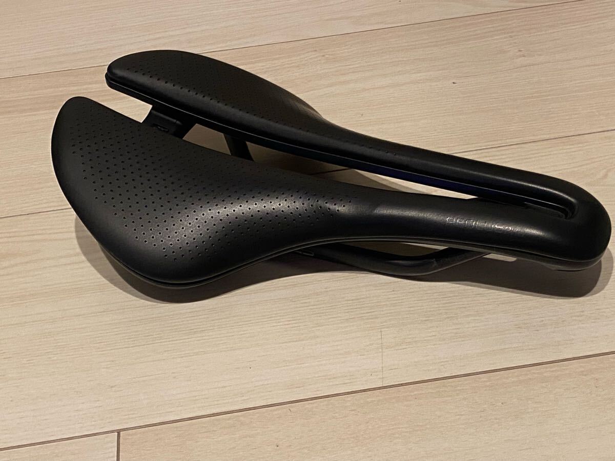 BONTRAGER（ボントレガー ）AEOLUS PROサドル　カーボンレール