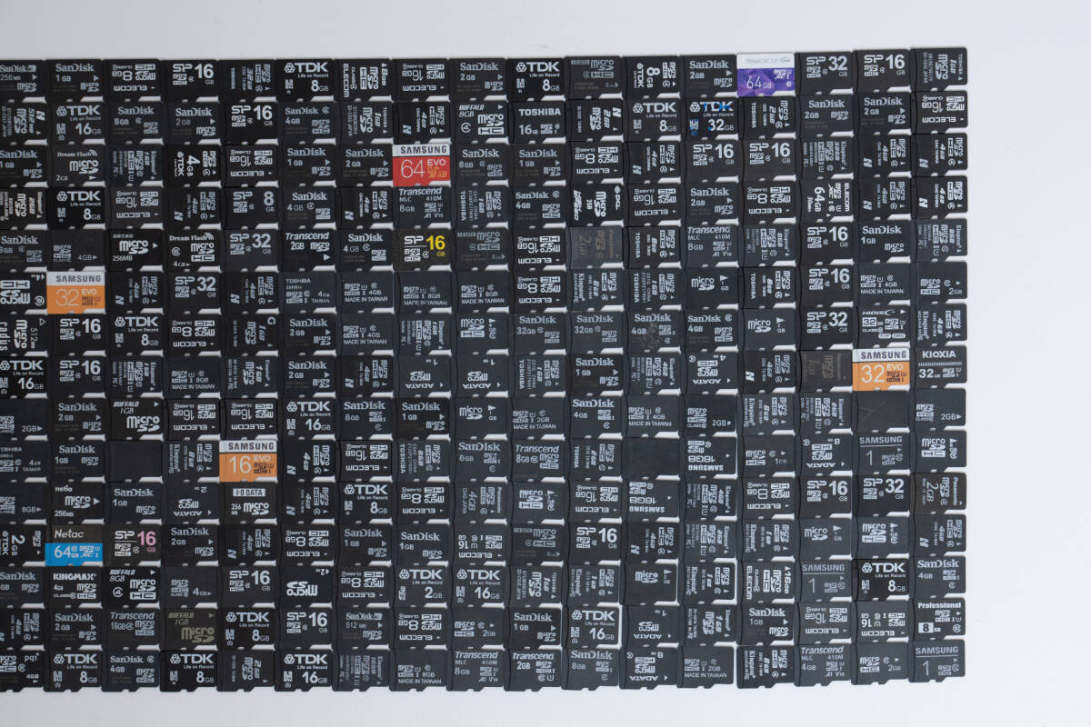 #168 microSDカード 300枚 現(xiàn)狀品 まとめ売り マイクロSDカード