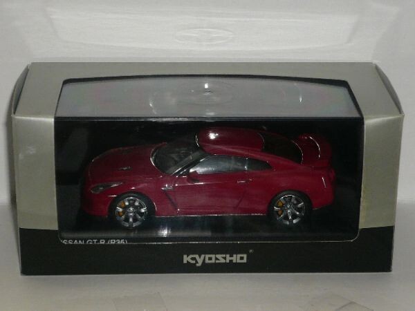 ☆1/43 京商 NISSAN GT-R (R35) 2008 赤