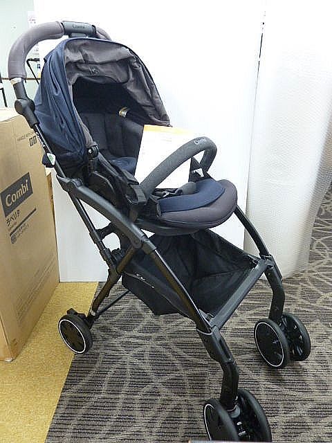 t862 выставленный товар combi комбинированный коляска labelitaeg амортизаторы AL Classy темно-синий обе на поверхность тип A type белый этикетка высокий сиденье складной 