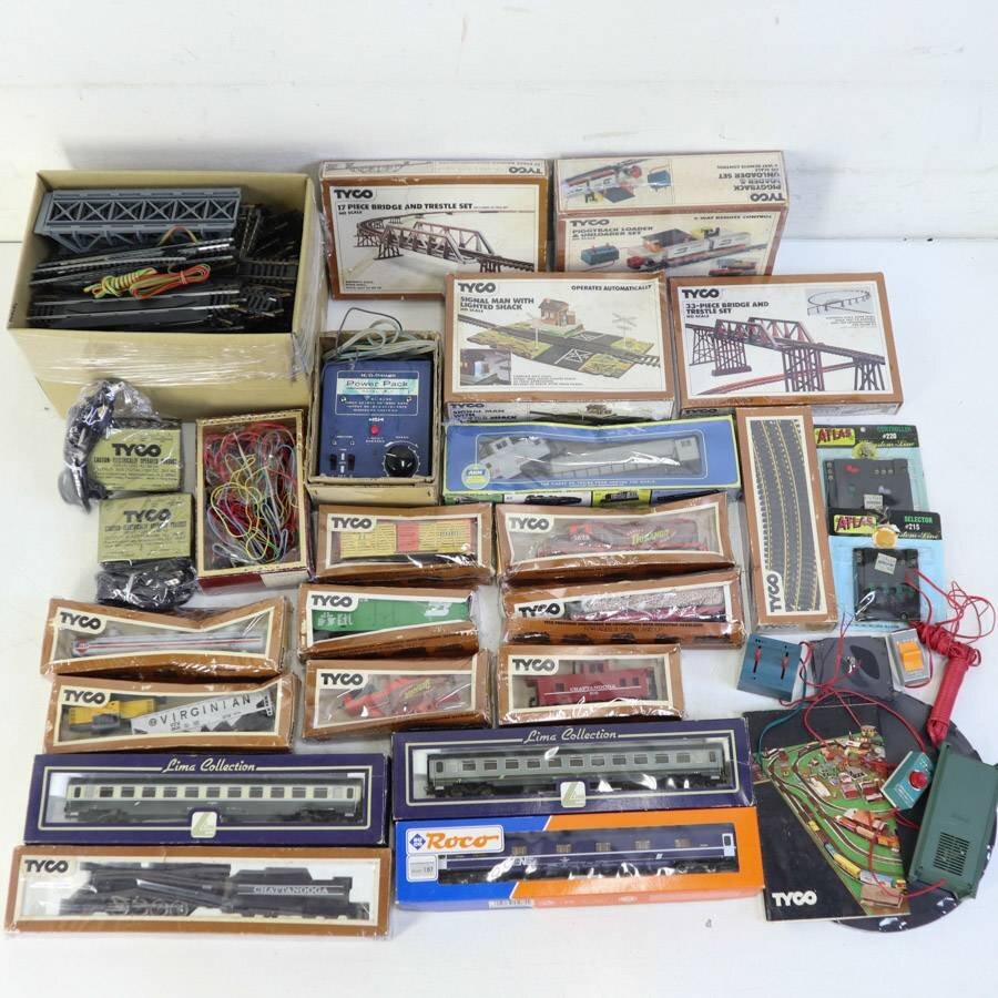  продажа комплектом TYCO и т.п. HO gauge железная дорога модель зарубежный машина . машина дорожное полотно блок питания структура и т.п. комплект *209v14