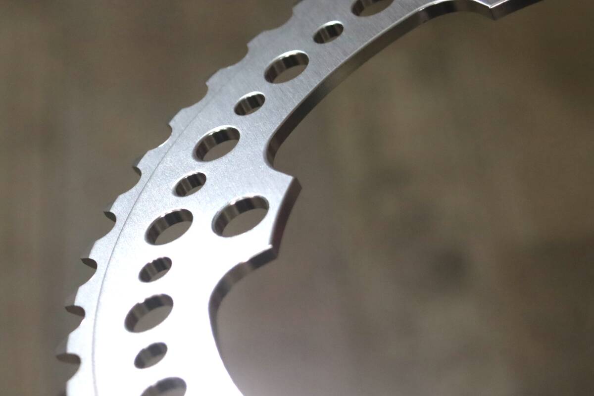 新品未使用/TRACK CHAINRING/48T/PCD130/チェーンリング/厚歯/ピストバイク/トラック/シルバー/シングルスピード/ギア/クランク/NJS
