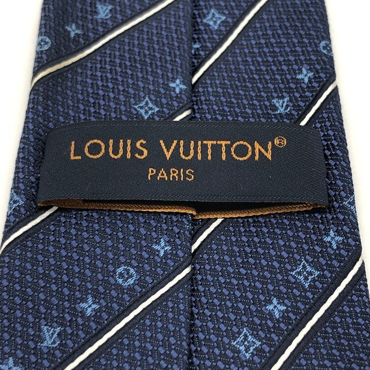 ✨未使用✨ルイヴィトン 大きな家紋✖️モノグラム ブルー ネクタイ Louis Vuitton ルイヴィトン ネクタイ モノグラム ストライプス