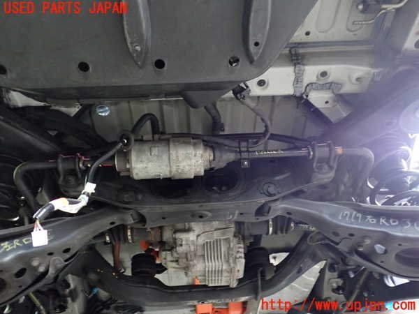2UPJ-17175445]レクサス?RX450h(GYL15W)リアスタビライザー 中古