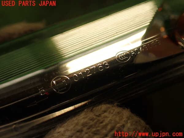 2UPJ-24861162]ポルシェ?カイエン S(92AM48A)左ウィンカーレンズ 中古