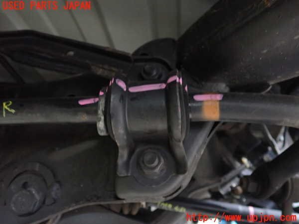 2UPJ-17175445]レクサス?RX450h(GYL15W)リアスタビライザー 中古