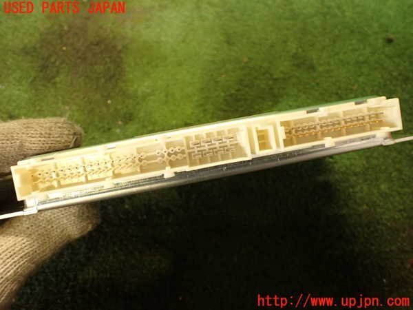 2UPJ-24866120]ポルシェ?カイエン S(92AM48A)サスペンションコンピューター 中古