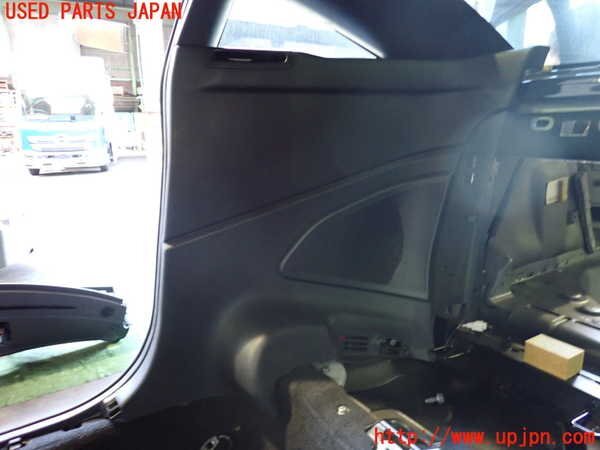 2UPJ-20787675]プジョー?RCZ(T7R5F03)右リアピラートリム 【左ハンドル】 中古