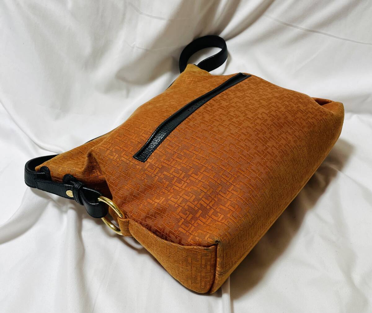 LOEWE ロエベ ワンショルダーバッグ オレンジ ジャガード　內側アナグラム模様　
