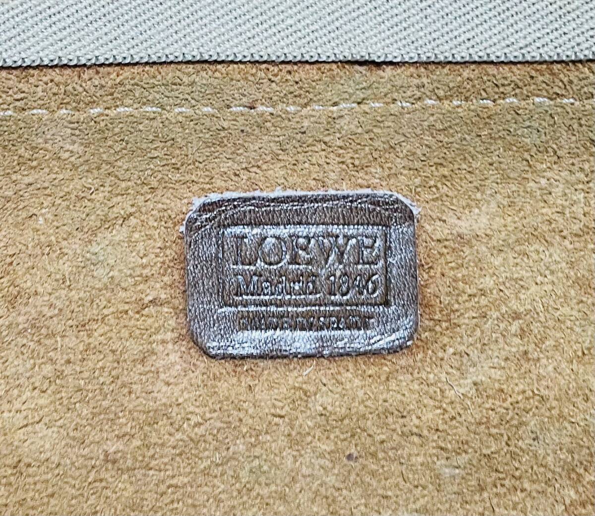 スペイン制　ヴィンテージ　LOEWE ロエベ アナグラム レザ― ショルダーバッグ　