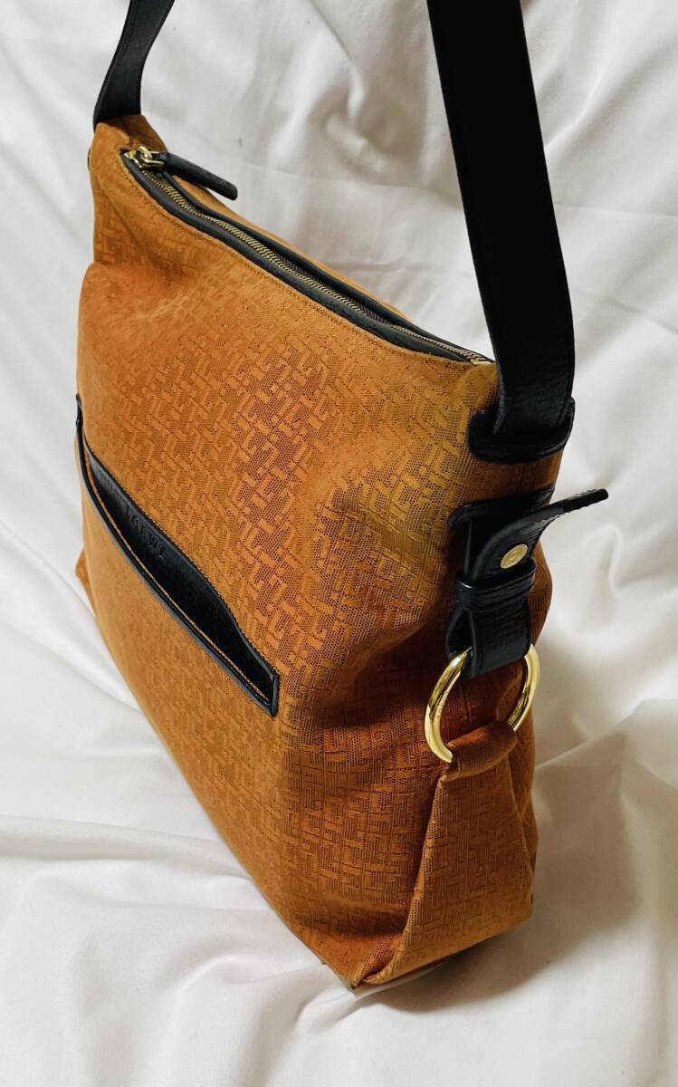 LOEWE ロエベ ワンショルダーバッグ オレンジ ジャガード　內側アナグラム模様　