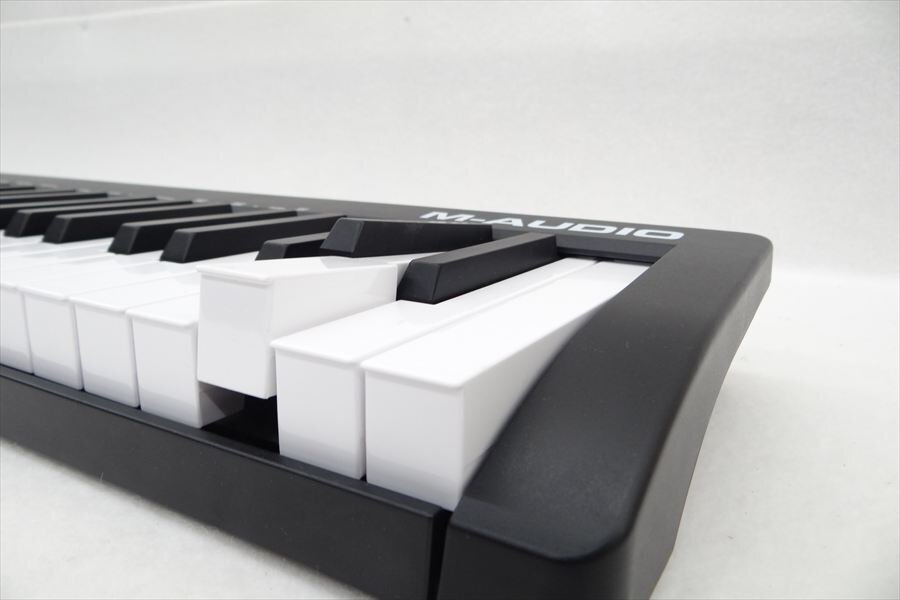 V M-AUDIO KEYSTATION61 MK3 клавиатура б/у текущее состояние товар 250505K2801