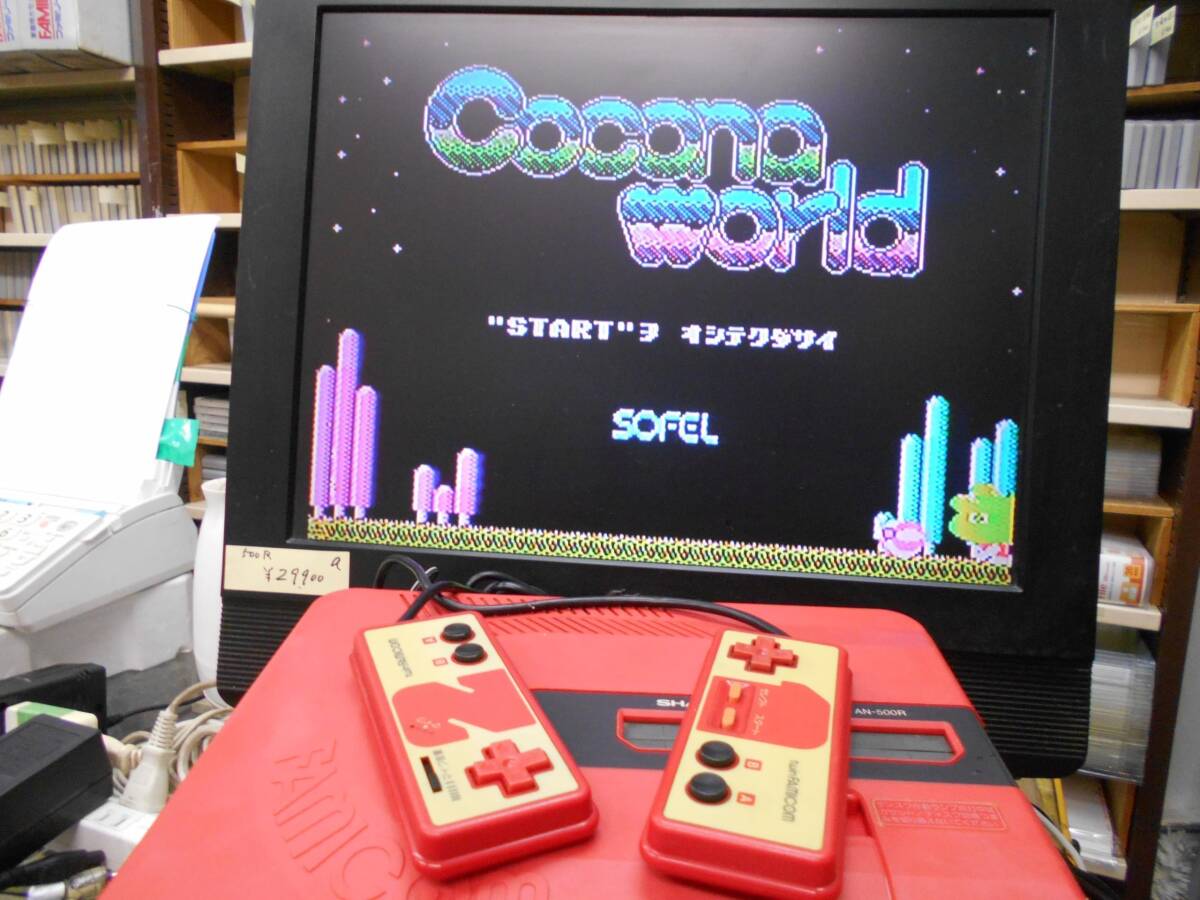 ** twin Famicom корпус (500-R)(AC адаптор &AV кабель имеется )( новый товар заменен ремень .)** ностальгия. twin Famicom ....!