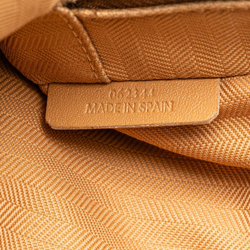 ロエベ アナグラムロゴ クロスボディ カメラバッグ ミニ ハンドバッグ ショルダーバッグ 2WAY ブラウン レザー LOEWE 【中古】