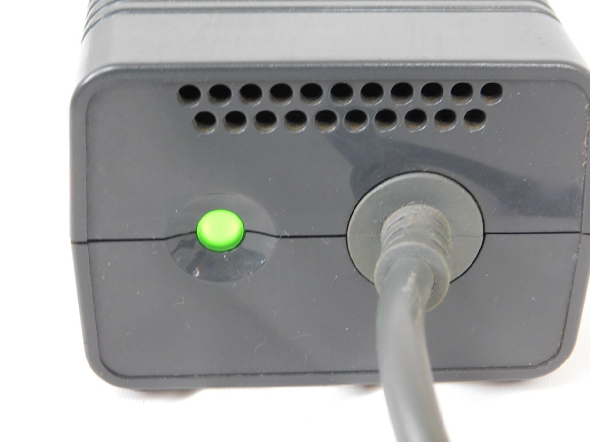 K905★XBOX360 Microsoft マイクロソフト CONSOLE 本體 コントローラー2點 通電確認(rèn)済み★送料880円?