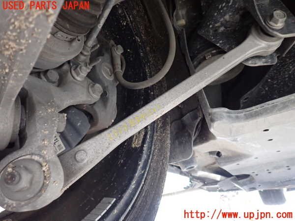 1UPJ-26065330]レクサス?LS460(USF40)左リアテンションロッド 中古