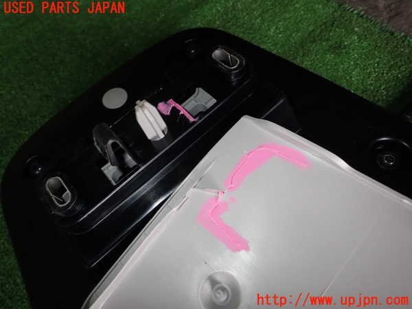 1UPJ-28436411]プジョー?RIFTER(リフター)(K9PYH01)ルームランプ1 中古