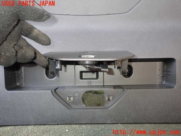 1UPJ-28141578]プジョー?5008(P87AH01)バックドア內(nèi)張り 中古
