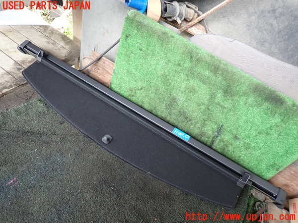 1UPJ-28147761]プジョー?5008(P87AH01)トノカバー1 中古