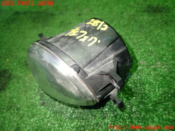 1UPJ-28121182]レクサス?CT200h(ZWA10)左フォグ 中古