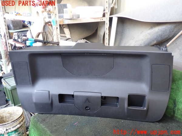 1UPJ-28141578]プジョー?5008(P87AH01)バックドア內(nèi)張り 中古