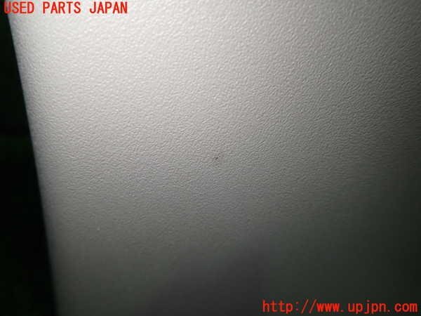 1UPJ-28437670]プジョー?RIFTER(リフター)(K9PYH01)左センターピラートリム 中古