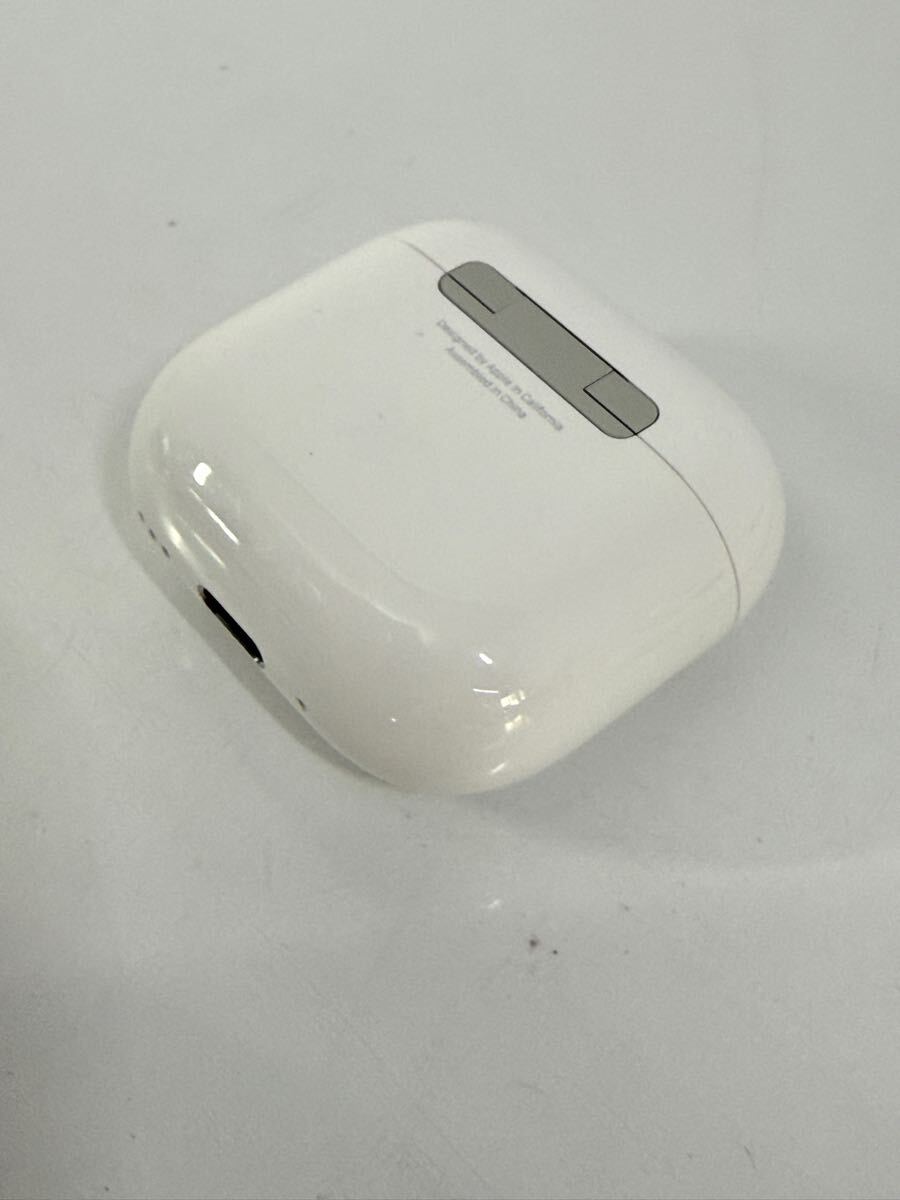 Apple アップル AirPods4 ANC エアポッズ4 第4世代　 MXP93J/A 　A3055/A3056/A3059　 限定保証內(nèi) 中古品?。?