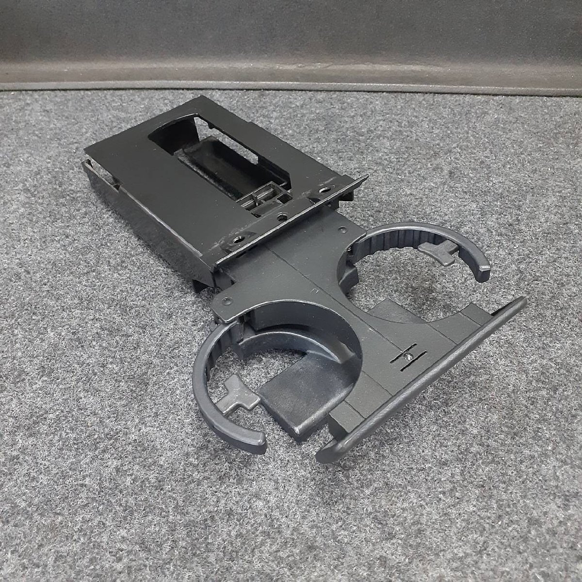 スズキ MRワゴン MF21S 純正 デュアル ドリンクホルダー 2連 カップホルダー b0588-gyr
