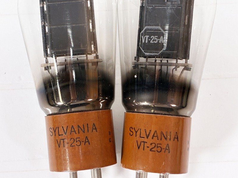 SYLVANIA VT25A 未使用品 2本 [35738]